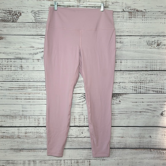 Lululemon Align High-Rise Pant 28"
Pink Peony Size 14 - Picture 6 of 16